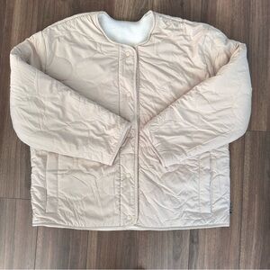 TENTREE Women’s Reversible Ecoloft Bomber Jacket Quilted Beige puffer size XL